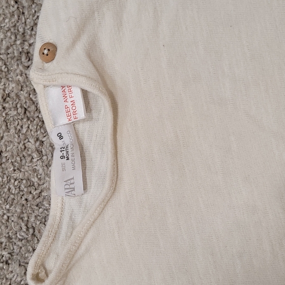 Zara 9-12 shirt - Picture 3 of 4